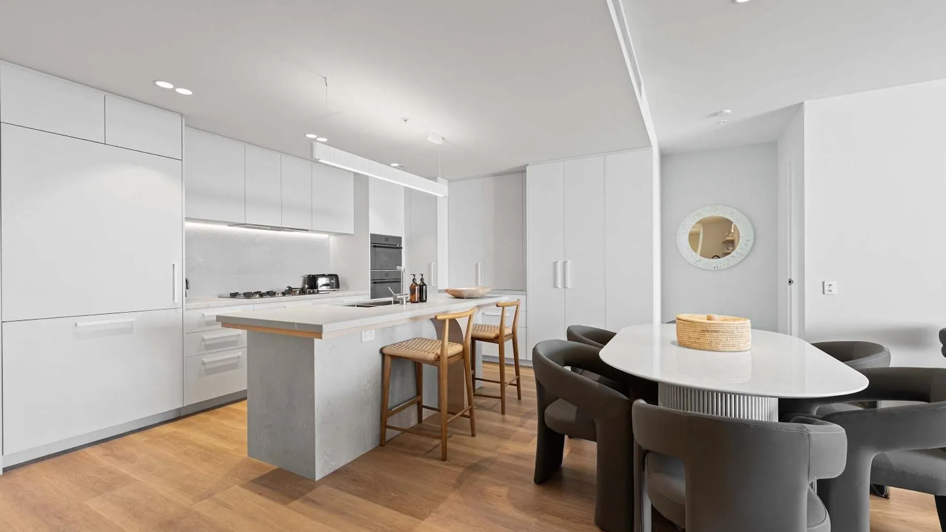 Solara At Kirra Daire Gold Coast 0*,