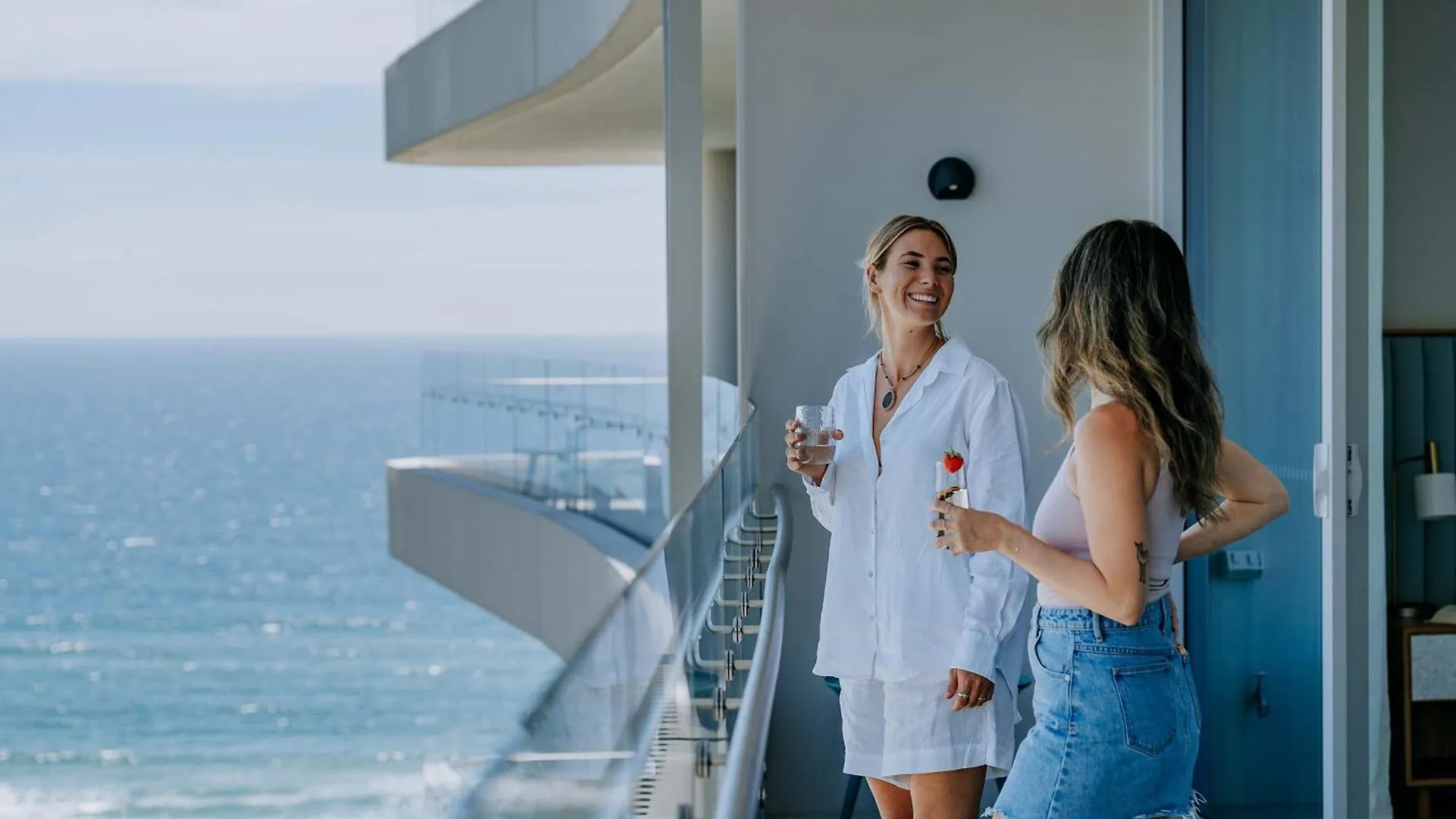Solara At Kirra Daire Gold Coast Avustralya